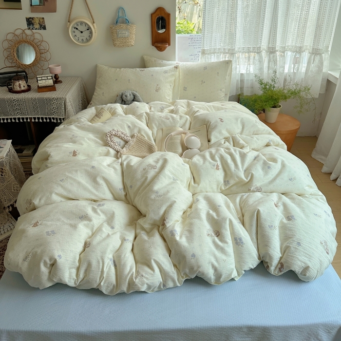 91家纺网 家纺一手货源 找家纺 红嘴企鹅 2025新款水洗棉四件套 淡彩繁花