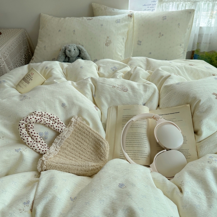 91家纺网 家纺一手货源 找家纺 红嘴企鹅 2025新款水洗棉四件套 淡彩繁花