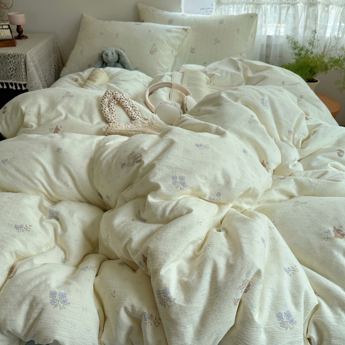 91家纺网 家纺一手货源 找家纺 红嘴企鹅 2025新款水洗棉四件套 淡彩繁花