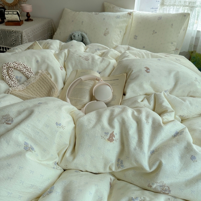 91家纺网 家纺一手货源 找家纺 红嘴企鹅 2025新款水洗棉四件套 淡彩繁花