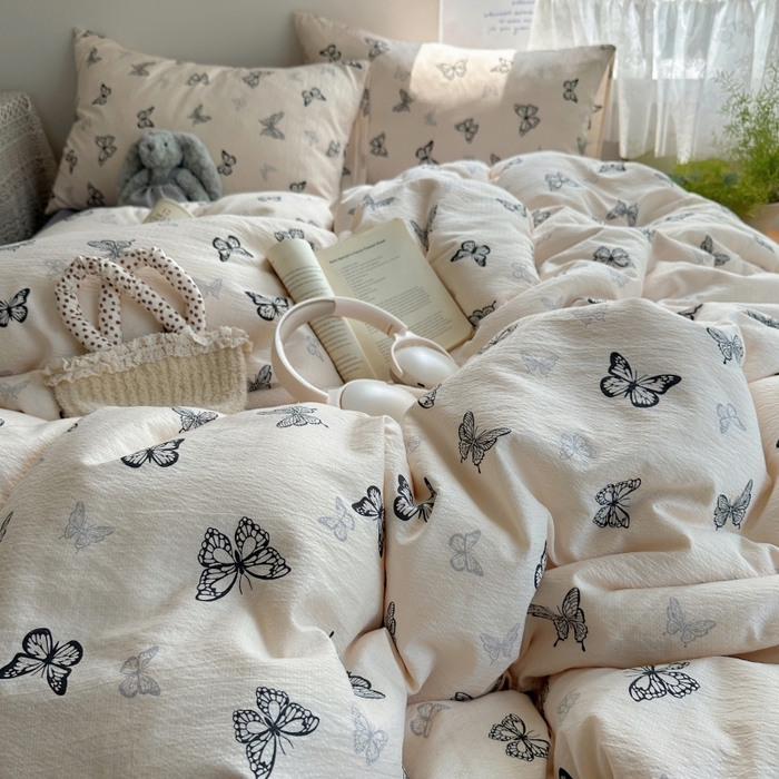 91家纺网 家纺一手货源 找家纺 红嘴企鹅 2025新款水洗棉四件套 蝴蝶柔纱