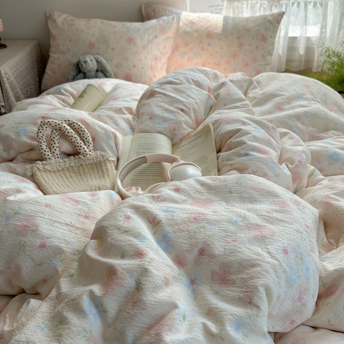 91家纺网 家纺一手货源 找家纺 红嘴企鹅 2025新款水洗棉四件套 柔眠花町