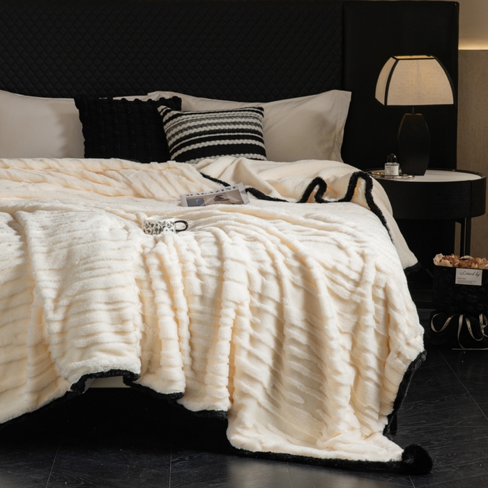 91家纺网 家纺一手货源 找家纺 （总）潮邦创意家居 2025全新升级阳离子提花兔毛球毯毯子-雪兔波纹系列轻奢风格图