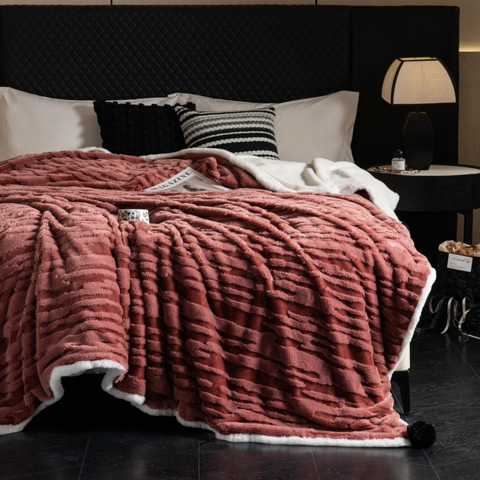潮邦创意家居 2025全新升级阳离子提花兔毛球毯毯子-雪兔波纹系列轻奢风格图 雪兔波纹-绒焰红