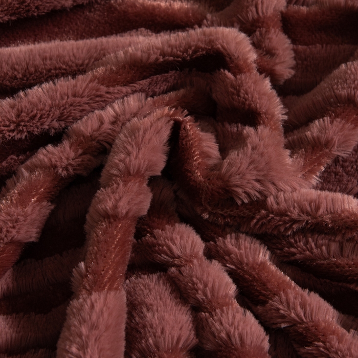 91家纺网 家纺一手货源 找家纺 潮邦创意家居 2025全新升级阳离子提花兔毛球毯毯子-雪兔波纹系列轻奢风格图 雪兔波纹-绒焰红