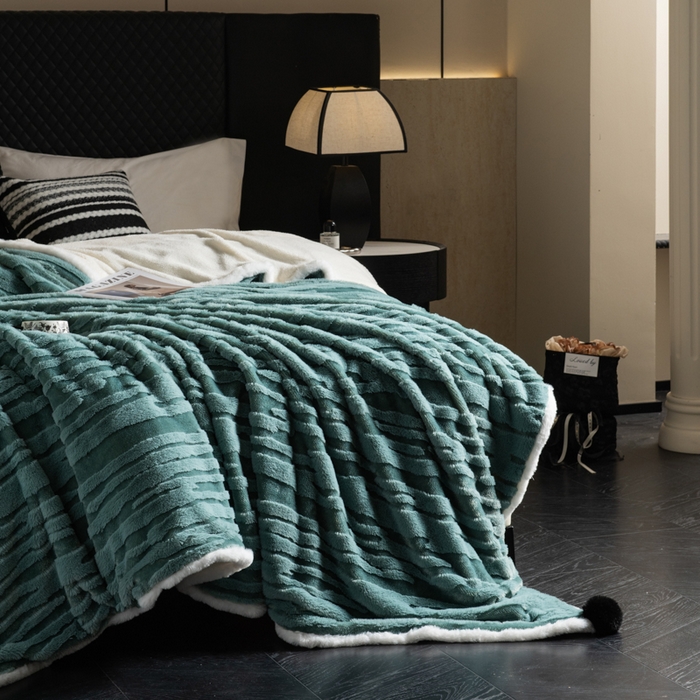 91家纺网 家纺一手货源 找家纺 潮邦创意家居 2025全新升级阳离子提花兔毛球毯毯子-雪兔波纹系列轻奢风格图 雪兔波纹-朱弦绿