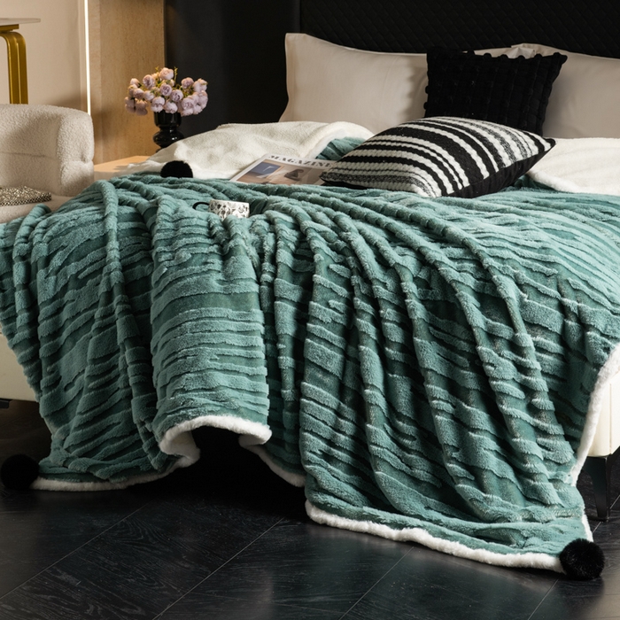 91家纺网 家纺一手货源 找家纺 潮邦创意家居 2025全新升级阳离子提花兔毛球毯毯子-雪兔波纹系列轻奢风格图 雪兔波纹-朱弦绿