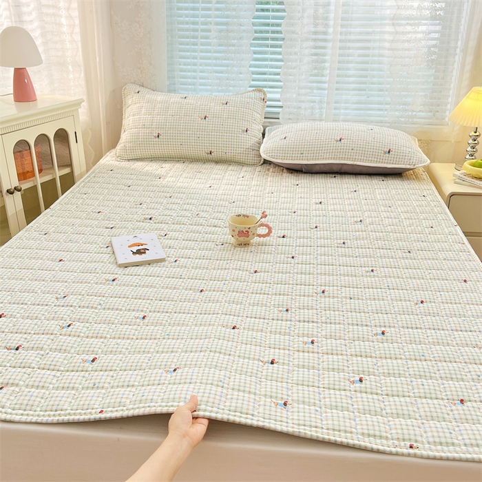 91家纺网 家纺一手货源 找家纺 梦舒羽 2025新款云感双层纱夹棉床褥床护垫床垫保护垫学生宿舍专用三件套 快乐逐梦