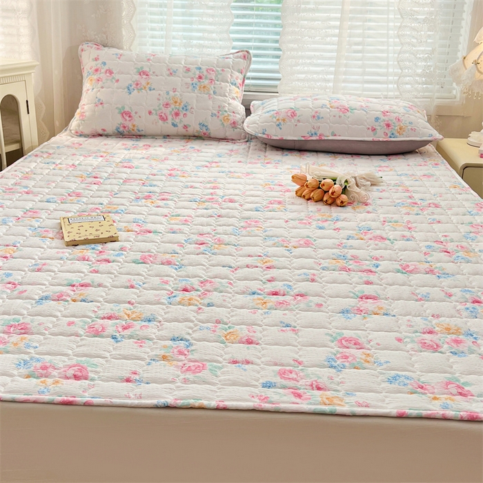 91家纺网 家纺一手货源 找家纺 梦舒羽 2025新款云感双层纱夹棉床褥床护垫床垫保护垫学生宿舍专用三件套 朝花夕拾