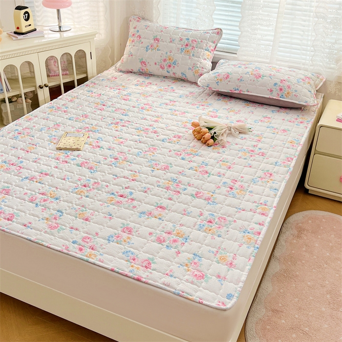 91家纺网 家纺一手货源 找家纺 梦舒羽 2025新款云感双层纱夹棉床褥床护垫床垫保护垫学生宿舍专用三件套 朝花夕拾