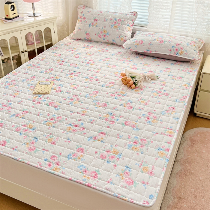 91家纺网 家纺一手货源 找家纺 梦舒羽 2025新款云感双层纱夹棉床褥床护垫床垫保护垫学生宿舍专用三件套 朝花夕拾