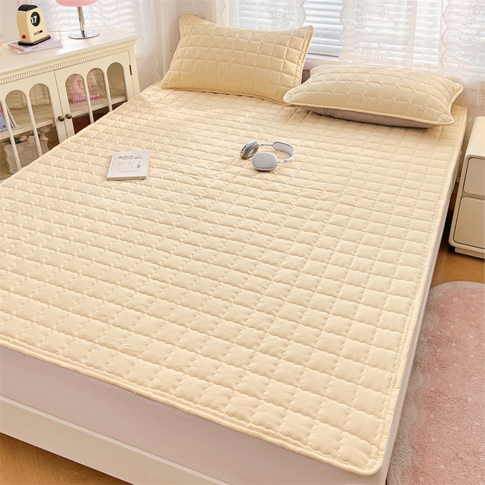 91家纺网 家纺一手货源 找家纺 梦舒羽 2025新款云感双层纱夹棉床褥床护垫床垫保护垫学生宿舍专用三件套 奶酪黄