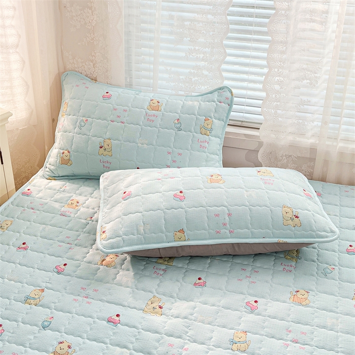 91家纺网 家纺一手货源 找家纺 梦舒羽 2025新款云感双层纱夹棉床褥床护垫床垫保护垫学生宿舍专用三件套 甜心小狗