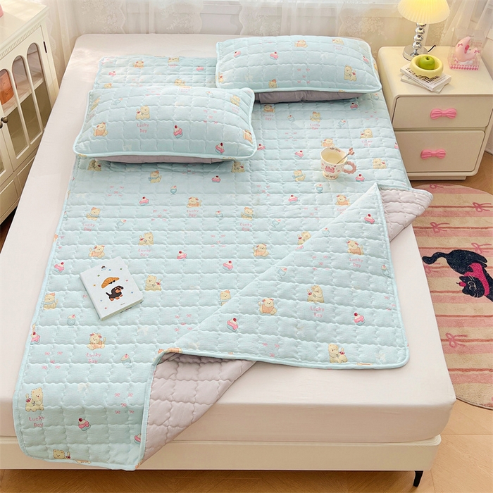 91家纺网 家纺一手货源 找家纺 梦舒羽 2025新款云感双层纱夹棉床褥床护垫床垫保护垫学生宿舍专用三件套 甜心小狗