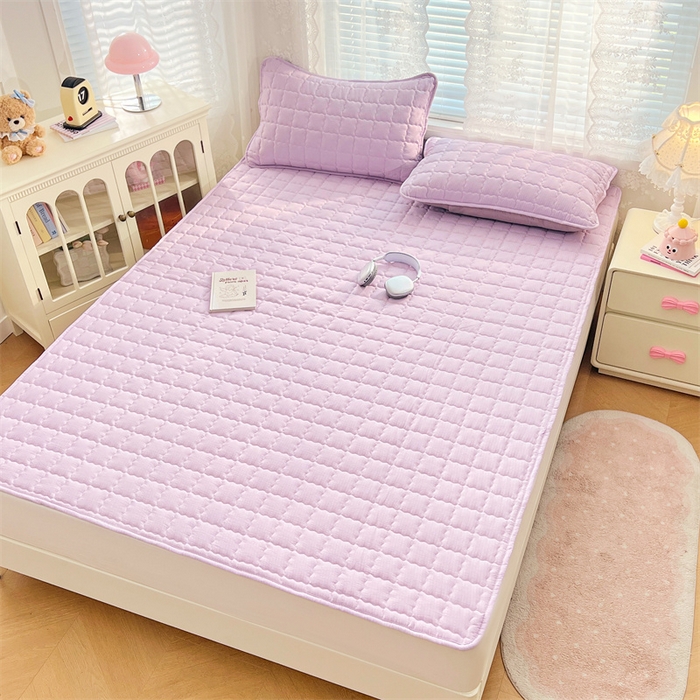 91家纺网 家纺一手货源 找家纺 梦舒羽 2025新款云感双层纱夹棉床褥床护垫床垫保护垫学生宿舍专用三件套 暮山紫