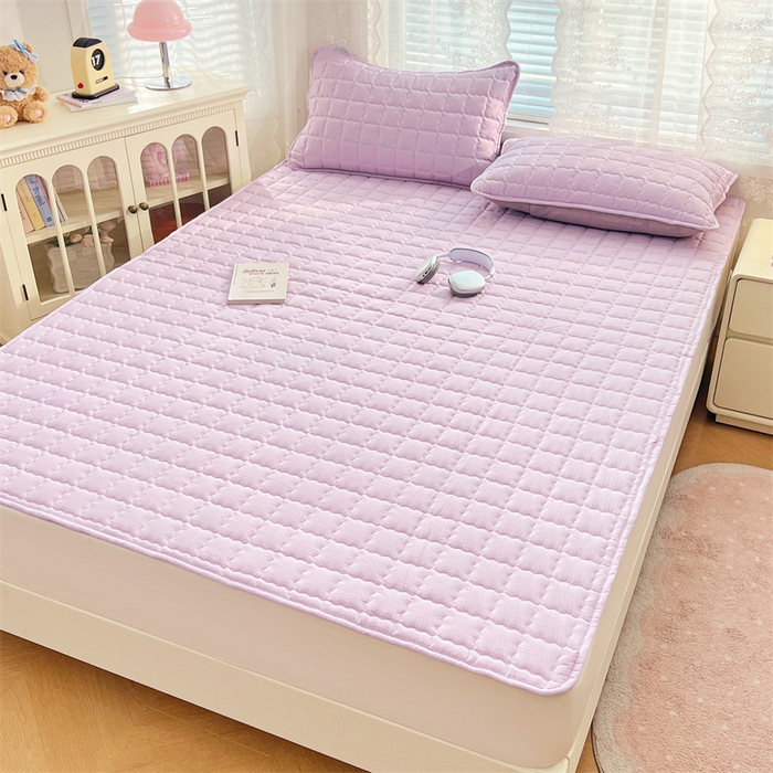 91家纺网 家纺一手货源 找家纺 梦舒羽 2025新款云感双层纱夹棉床褥床护垫床垫保护垫学生宿舍专用三件套 暮山紫