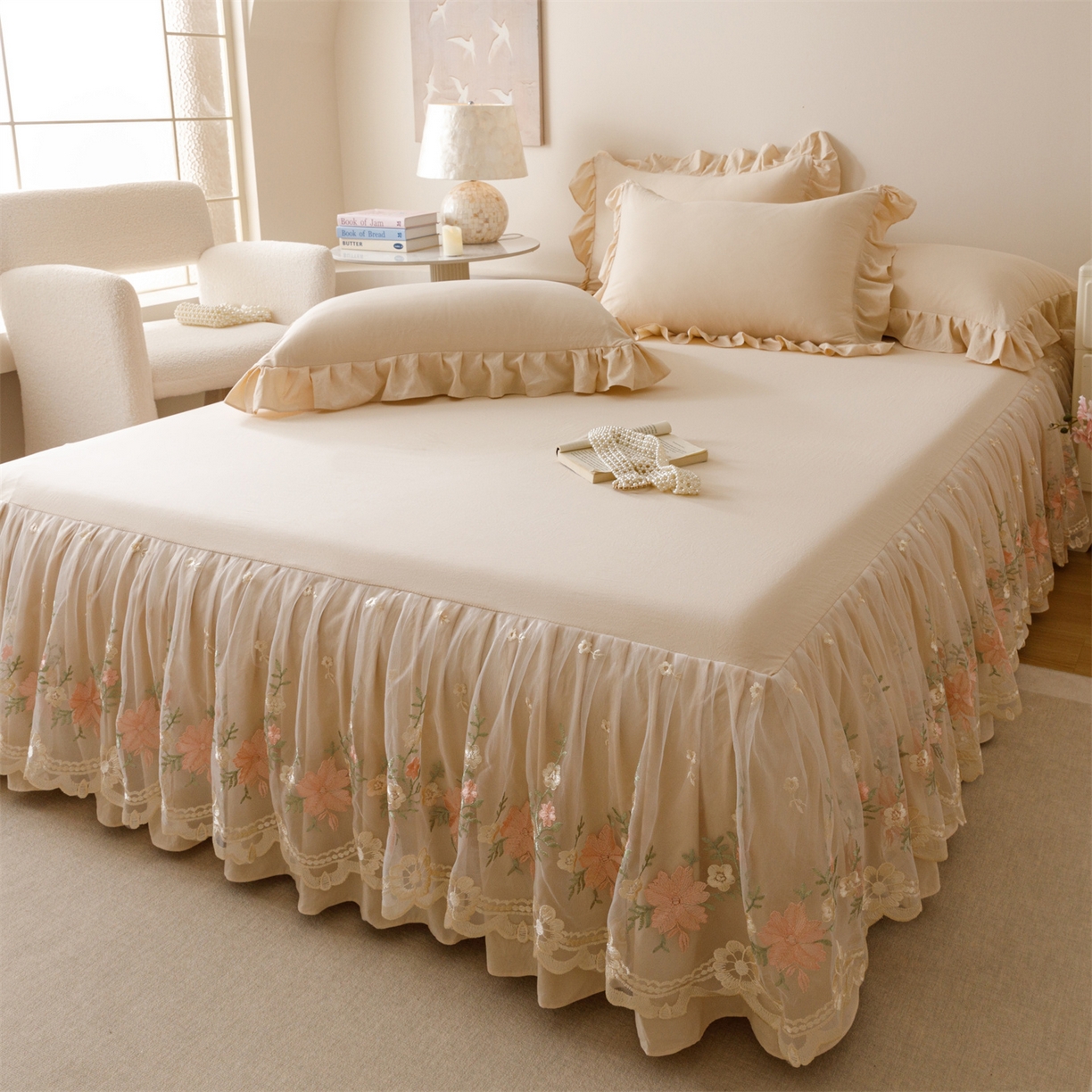 91家纺网 家纺一手货源 找家纺 （总）好儿喜家纺2025新款A类水洗棉床裙三件套-花甜系列