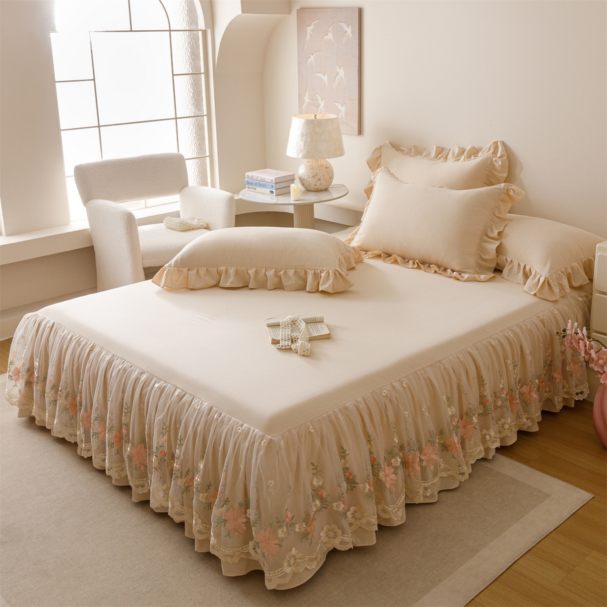 91家纺网 家纺一手货源 找家纺 （总）好儿喜家纺2025新款A类水洗棉床裙三件套-花甜系列