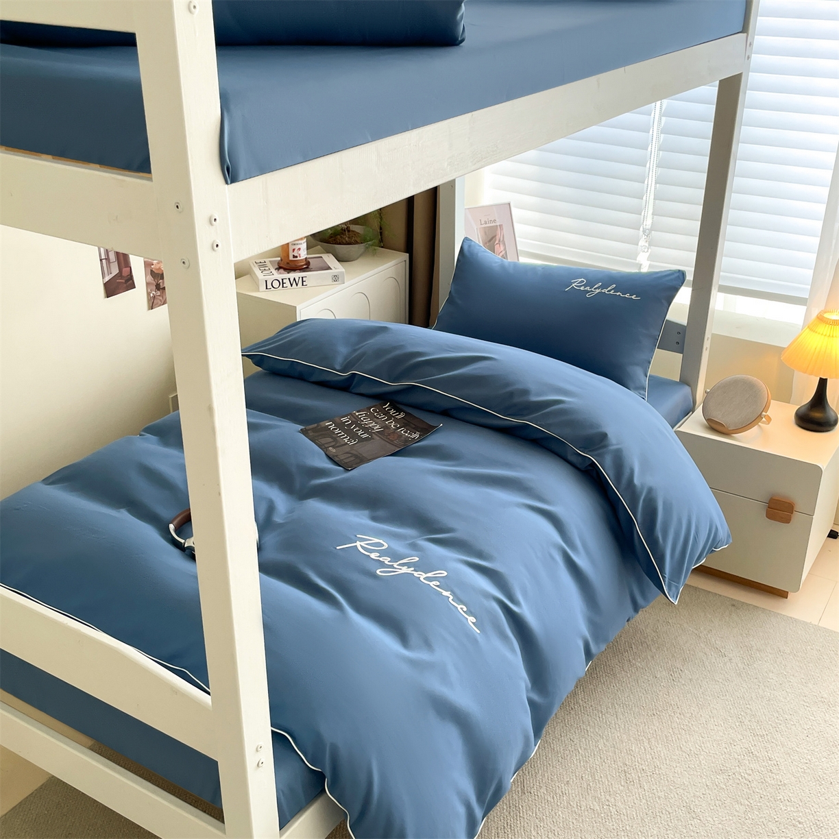 91家纺网 家纺一手货源 找家纺 （总）小久久（小九九） 2025新款亲肤水洗棉麻绳款学生三件套-安琪系列