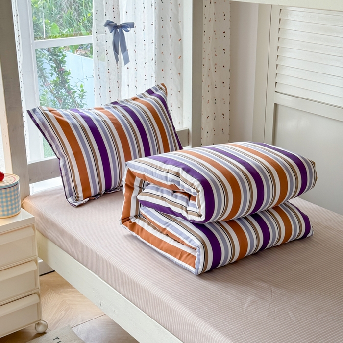 91家纺网 家纺一手货源 找家纺 简冠 开学季2025植物羊绒学生宿舍上下铺学生三件套学生床垫被子被芯大礼包 灵动卓影