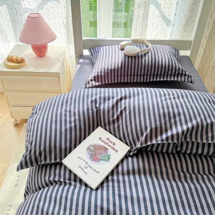 91家纺网 家纺一手货源 找家纺 简冠 开学季2025植物羊绒学生宿舍上下铺学生三件套学生床垫被子被芯大礼包 流年时光