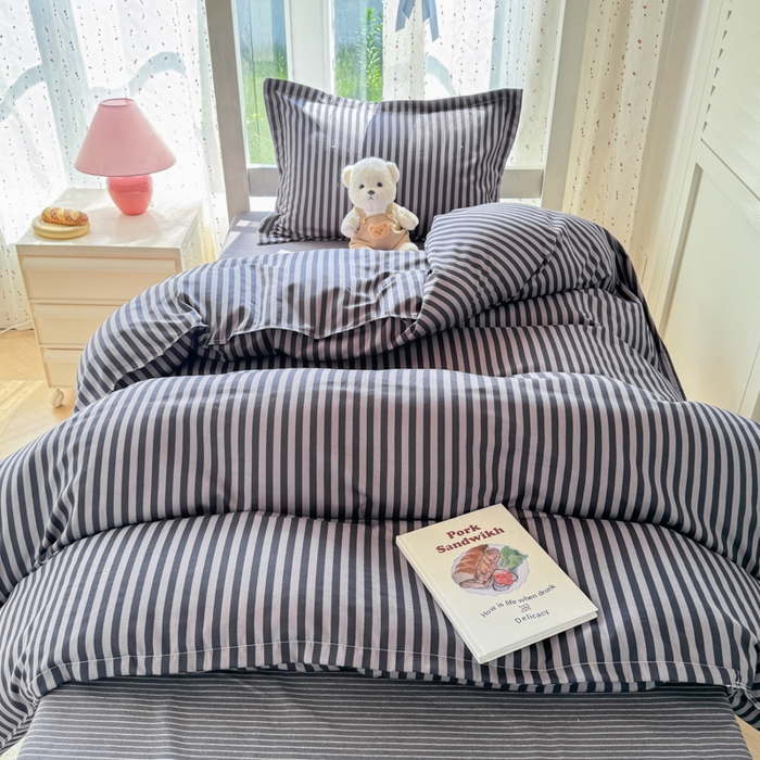 91家纺网 家纺一手货源 找家纺 简冠 开学季2025植物羊绒学生宿舍上下铺学生三件套学生床垫被子被芯大礼包 流年时光