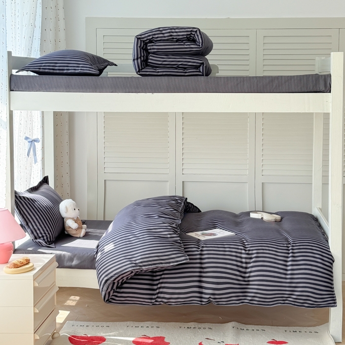 91家纺网 家纺一手货源 找家纺 简冠 开学季2025植物羊绒学生宿舍上下铺学生三件套学生床垫被子被芯大礼包 流年时光