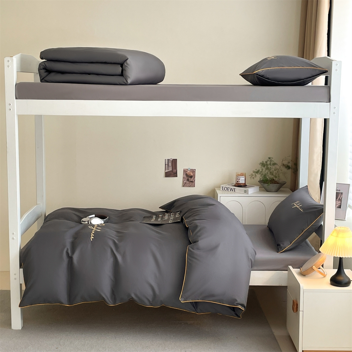 91家纺网 家纺一手货源 找家纺 小久久（小九九） 2025新款亲肤水洗棉麻绳款学生三件套-安琪系列 安琪-高级灰