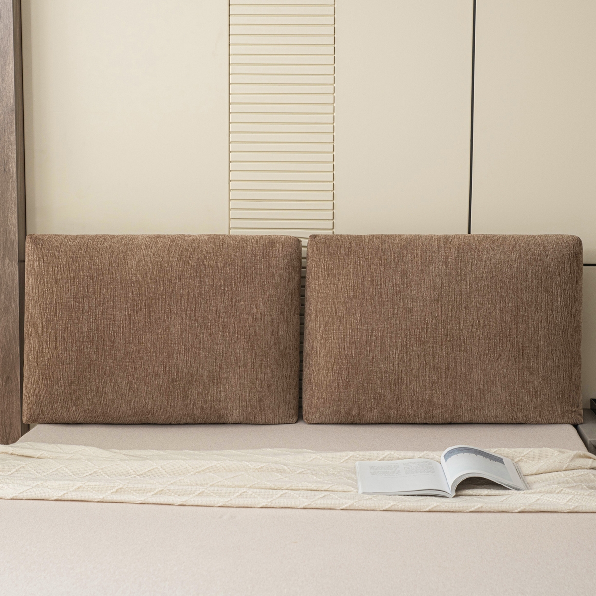 91家纺网 家纺一手货源 找家纺 美达人 2025新款珍珠棉雪尼尔立体面包靠背床头靠垫大靠背沙发抱枕飘窗阳台靠枕 雪尼尔-立体面包-棕咖