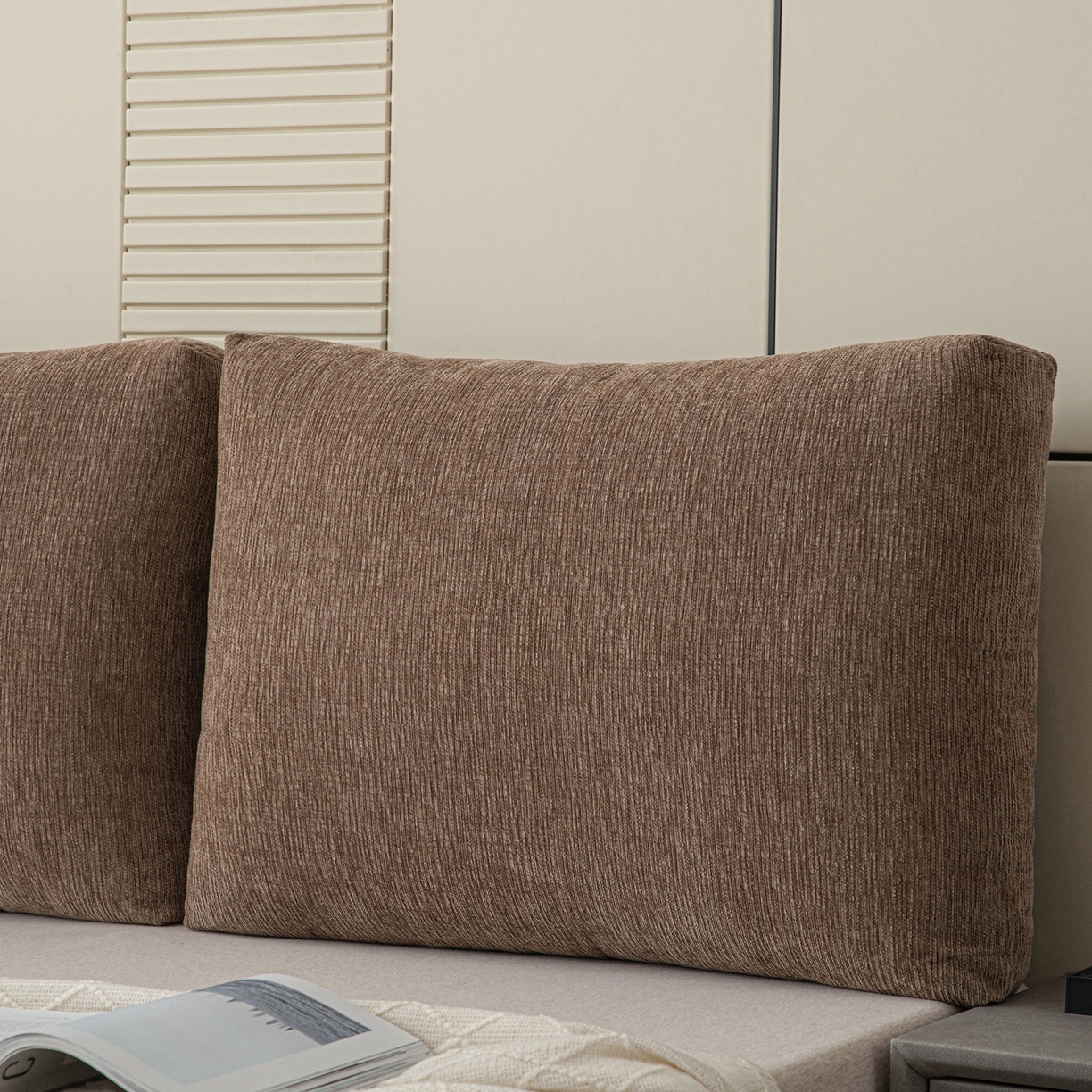 91家纺网 家纺一手货源 找家纺 美达人 2025新款珍珠棉雪尼尔立体面包靠背床头靠垫大靠背沙发抱枕飘窗阳台靠枕 雪尼尔-立体面包-棕咖