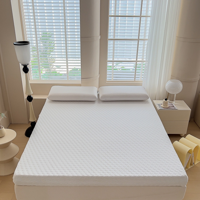 91家纺网 家纺一手货源 找家纺 MOA生态床垫 2025新款针织乳胶床垫 水立方-5cm