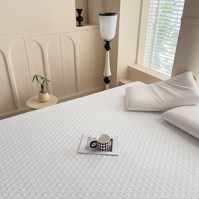 91家纺网 家纺一手货源 找家纺 MOA生态床垫 2025新款针织乳胶床垫 水立方-7.5cm