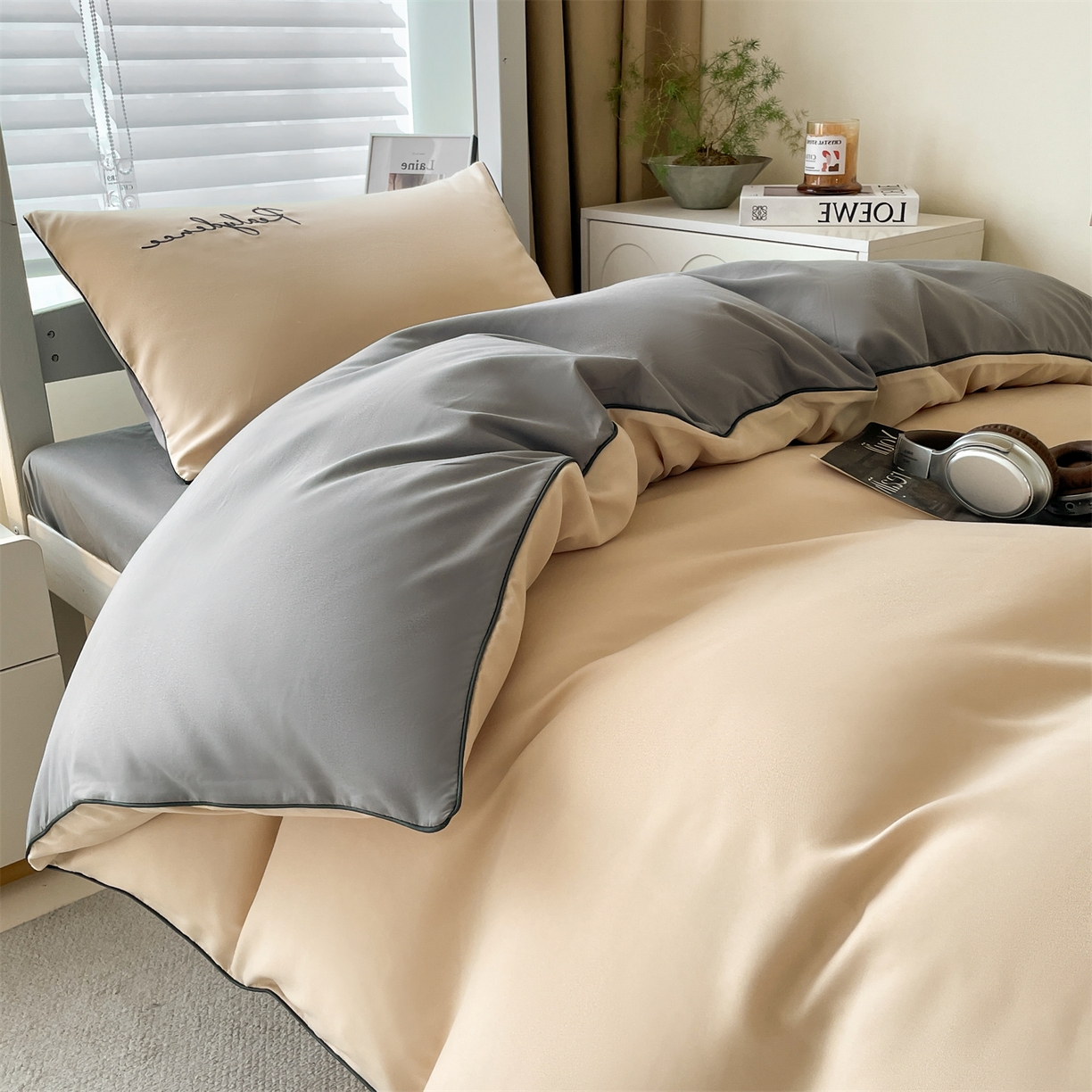 91家纺网 家纺一手货源 找家纺 小久久（小九九） 2025新款亲肤水洗棉麻绳款学生三件套-安琪系列 安琪-奶茶+中灰