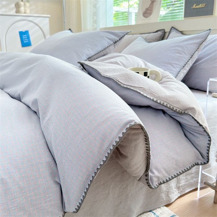 91家纺网 家纺一手货源 找家纺 晚依家纺 2025新款A类全棉色织水洗棉被套单件格子条纹四件套学生宿舍被罩三件套定制定做 星语-浅灰