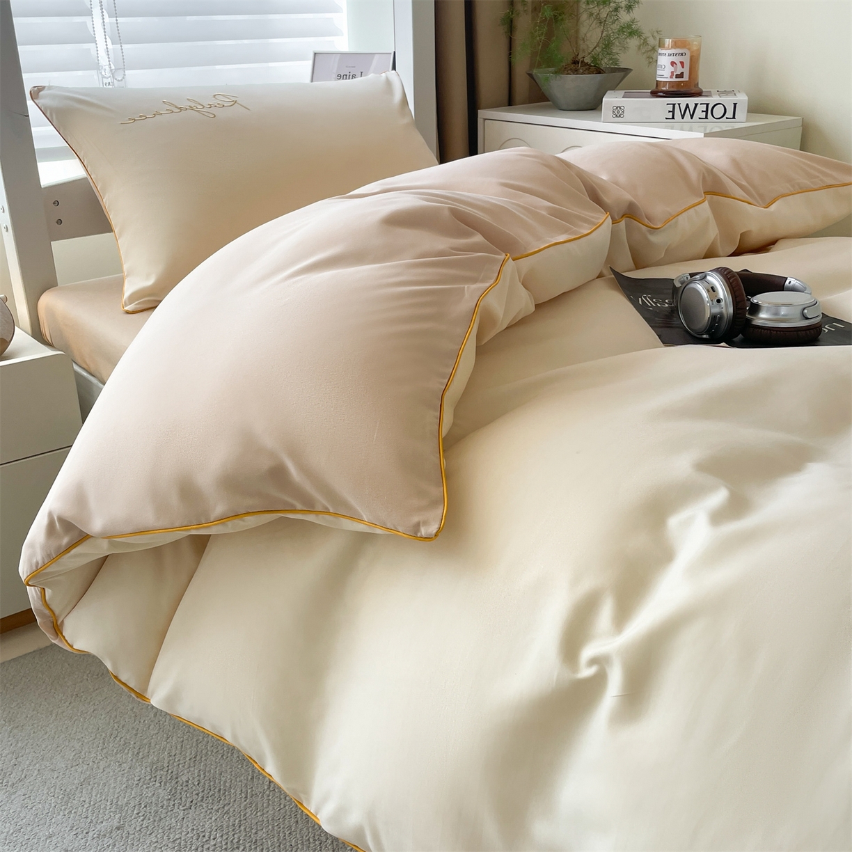 91家纺网 家纺一手货源 找家纺 小久久（小九九） 2025新款亲肤水洗棉麻绳款学生三件套-安琪系列 安琪-奶昔白+奶茶