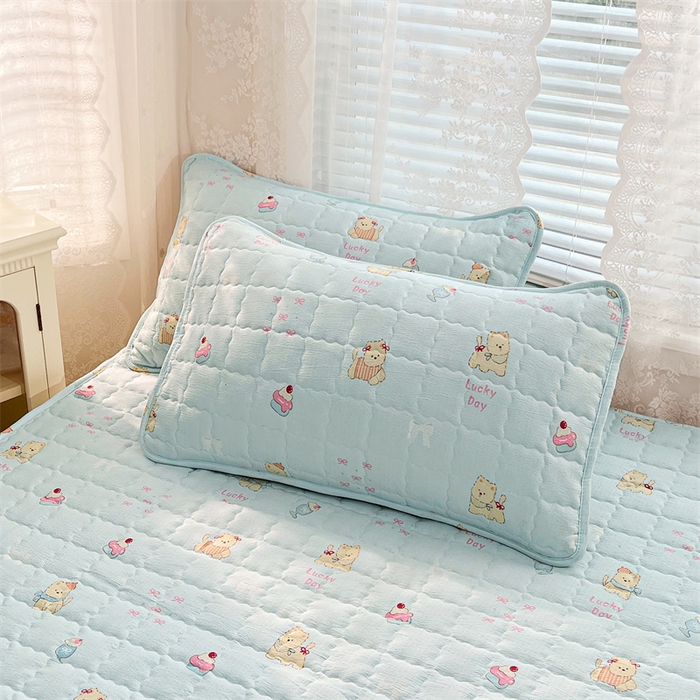 91家纺网 家纺一手货源 找家纺 圣比熊 2025新款云感双层纱夹棉枕套宿舍单人枕芯套一对装加厚枕头套 甜心小狗