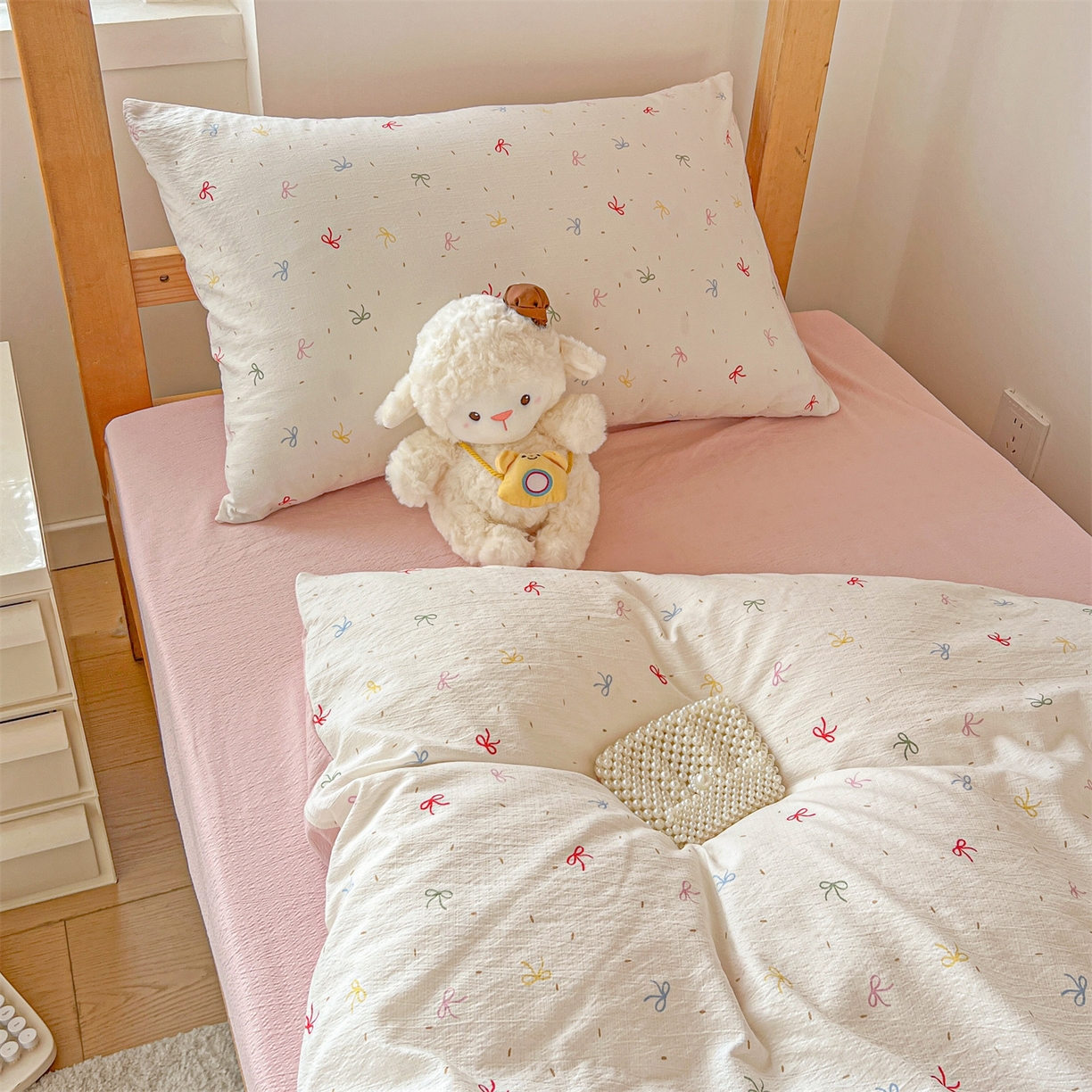 91家纺网 家纺一手货源 找家纺 （总）名兮家居 2025新款皱皱棉学生床宿舍上下铺三件套六件套