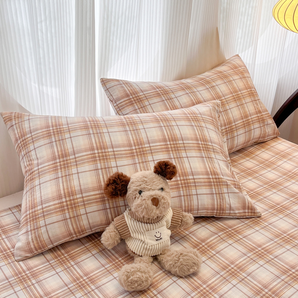 91家纺网 家纺一手货源 找家纺 韩巢家纺 2025新款复古风格子双层纱单枕套 鹿灵