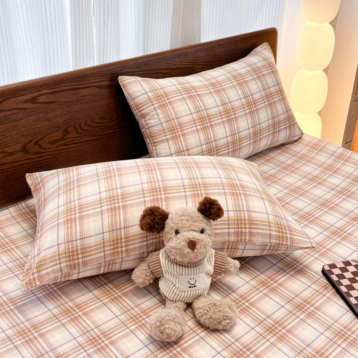 91家纺网 家纺一手货源 找家纺 韩巢家纺 2025新款复古风格子双层纱单枕套 鹿灵