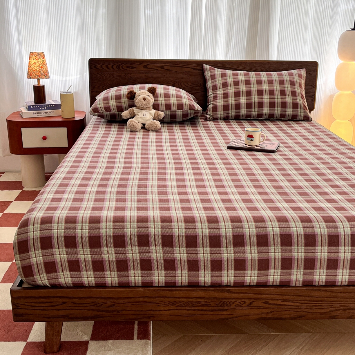 91家纺网 家纺一手货源 找家纺 韩巢家纺 2025新款云感双层纱格子复古风单床笠 薄巧