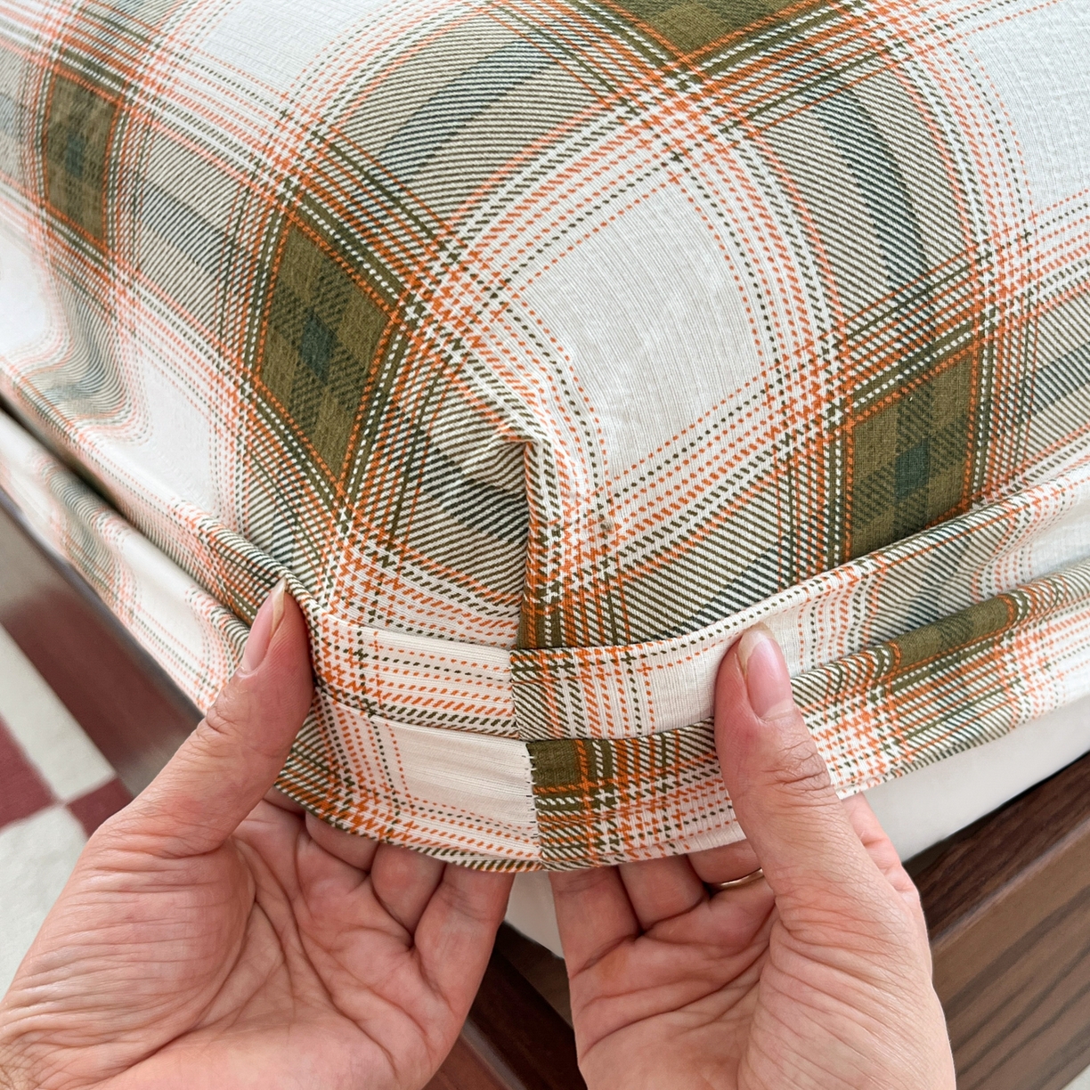 91家纺网 家纺一手货源 找家纺 韩巢家纺 2025新款云感双层纱格子复古风单床笠 葵野