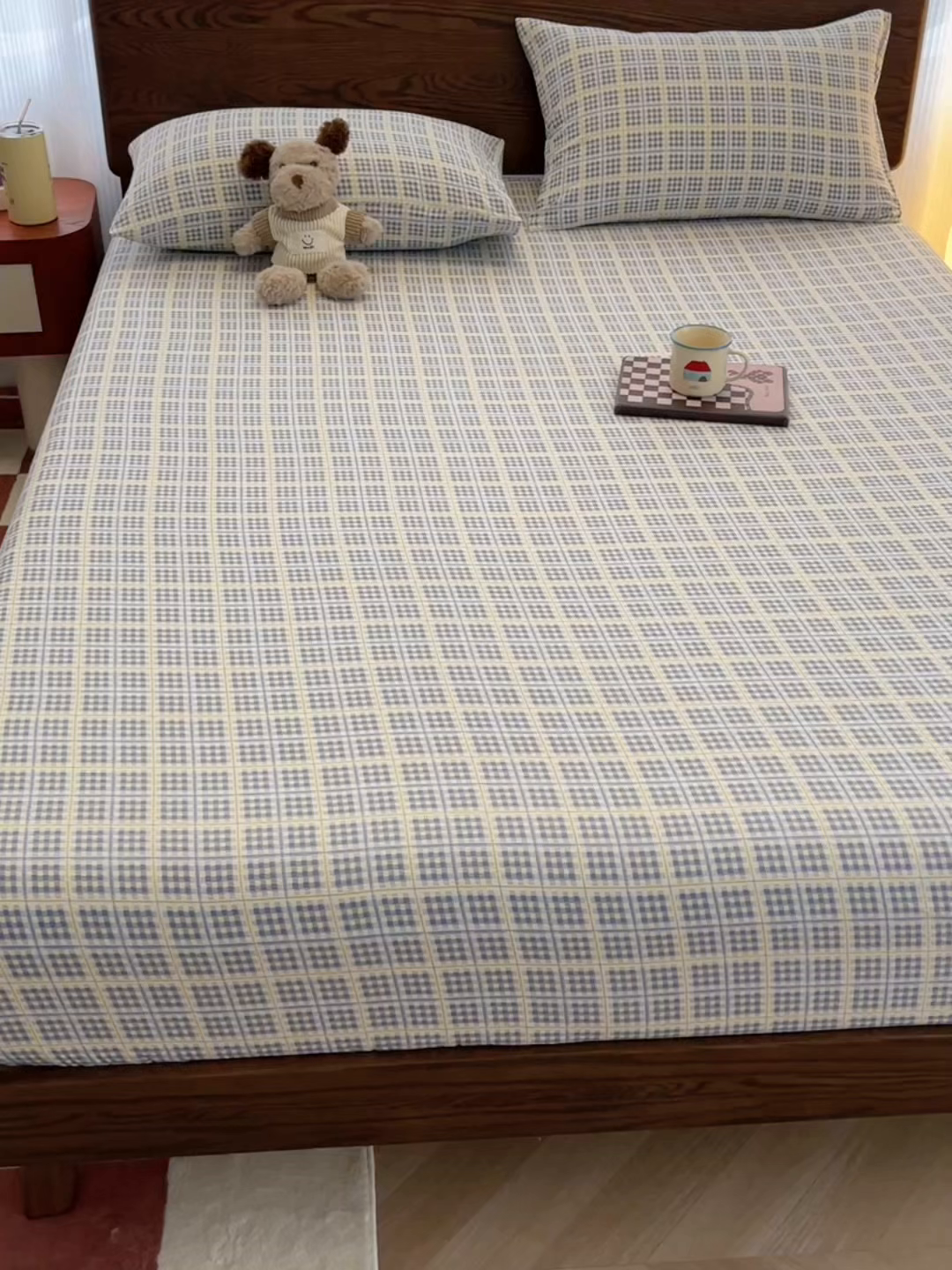 91家纺网 家纺一手货源 找家纺 韩巢家纺 2025新款云感双层纱格子复古风单床笠 银河