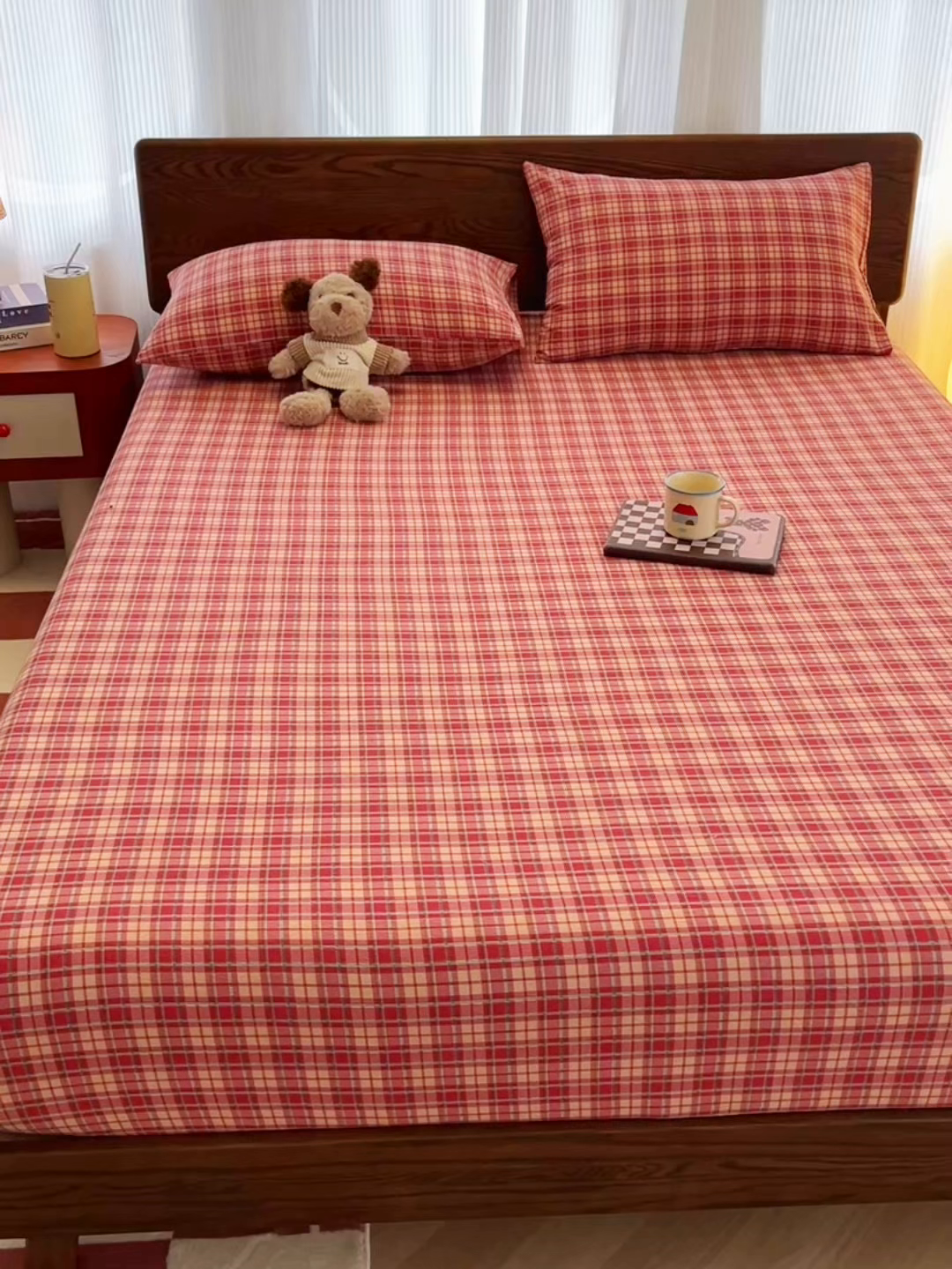 91家纺网 家纺一手货源 找家纺 韩巢家纺 2025新款云感双层纱格子复古风单床笠 圣诞