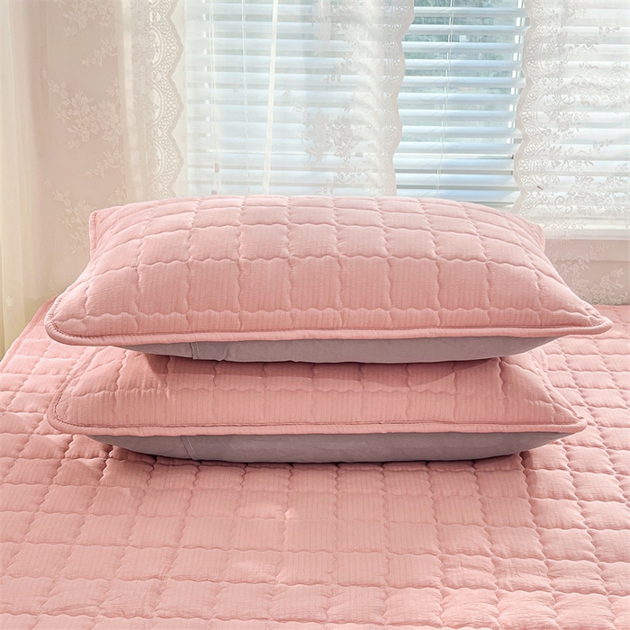 91家纺网 家纺一手货源 找家纺 梦舒羽 2025新款云感双层纱夹棉枕套宿舍单人枕芯套一对装加厚枕头套 告白粉