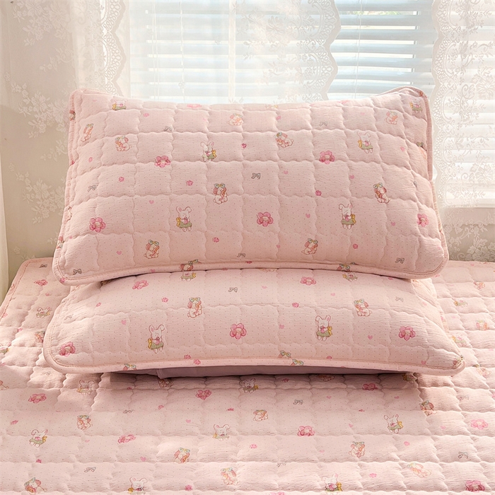 91家纺网 家纺一手货源 找家纺 梦舒羽 2025新款云感双层纱夹棉枕套宿舍单人枕芯套一对装加厚枕头套 花田小兔