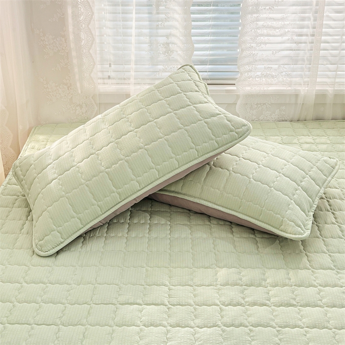 91家纺网 家纺一手货源 找家纺 梦舒羽 2025新款云感双层纱夹棉枕套宿舍单人枕芯套一对装加厚枕头套 抹茶绿