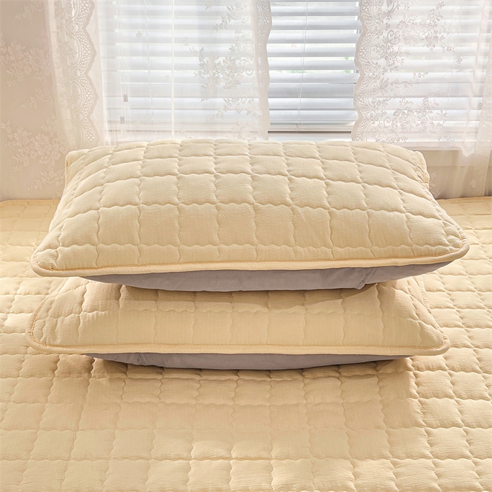 91家纺网 家纺一手货源 找家纺 梦舒羽 2025新款云感双层纱夹棉枕套宿舍单人枕芯套一对装加厚枕头套 奶酪黄