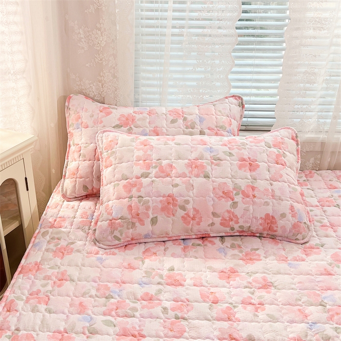 91家纺网 家纺一手货源 找家纺 梦舒羽 2025新款云感双层纱夹棉枕套宿舍单人枕芯套一对装加厚枕头套 倾城之恋