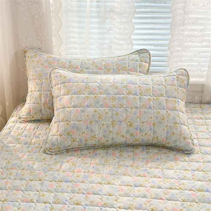 91家纺网 家纺一手货源 找家纺 梦舒羽 2025新款云感双层纱夹棉枕套宿舍单人枕芯套一对装加厚枕头套 春日初见