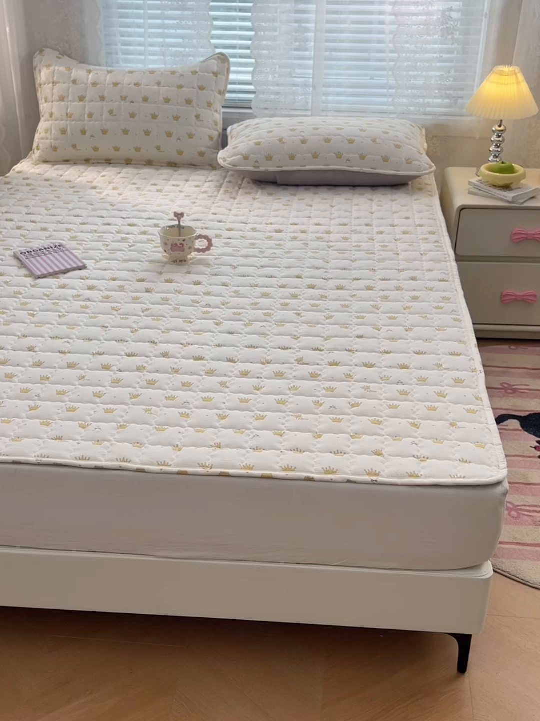 91家纺网 家纺一手货源 找家纺 梦舒羽 2025新款云感双层纱夹棉枕套宿舍单人枕芯套一对装加厚枕头套 小皇冠